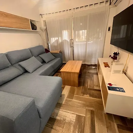 Lovely En Piso Compartido Проживание в семье Севилья